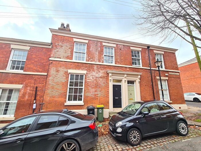 2 Bedroom Flat To Rent In Frenchwood Street, Preston, Lancashire, PR1