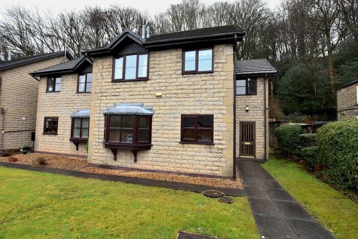 1 Bedroom Flat To Rent In Woodbrook, Whaley Bridge, High Peak, SK23