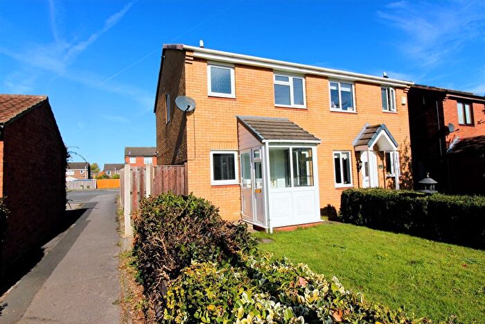 3 Bedroom Semi-detached House To Rent In Mayes Walk, Yarm, TS15