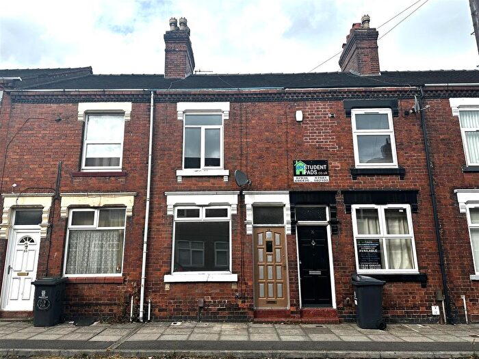 2 Bedroom Terraced House To Rent In Carlton Road, Stoke-On-Trent, ST4
