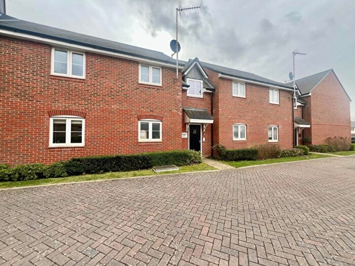 1 Bedroom Flat To Rent In Commodore House, Tern Crescent, Chichester, PO20