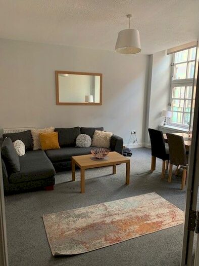 2 Bedroom Flat To Rent In Pitt Street, City Centre, Glasgow, G2