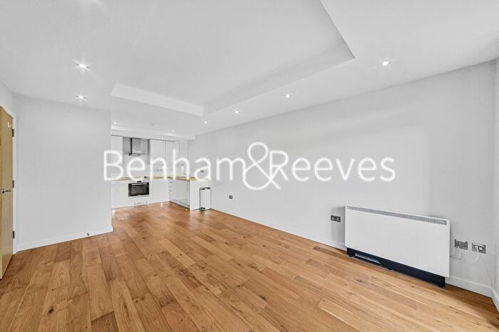 1 Bedroom Flat To Rent In This Space, Nine Elms, SW8