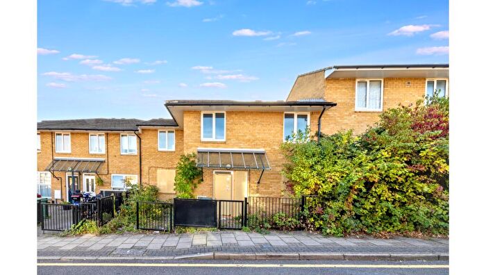 4 Bedroom Terraced House For Sale In Beaufort, Beckton, London, E6