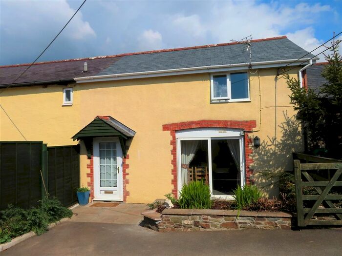 2 Bedroom Barn Conversion To Rent In Roborough, Winkleigh EX19