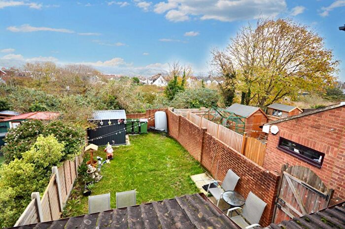 3 Bedroom Semi-Detached House For Sale In Shorncliffe Road, Folkestone, CT20
