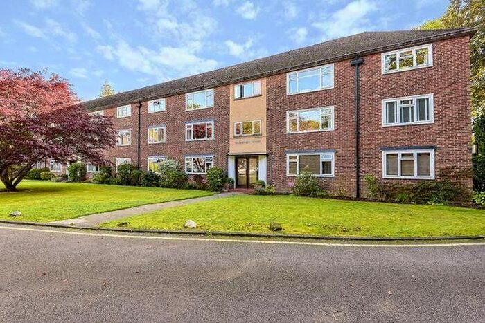 2 Bedroom Flat To Rent In Trotsworth Court, Christchurch Road, Virginia Water, GU25