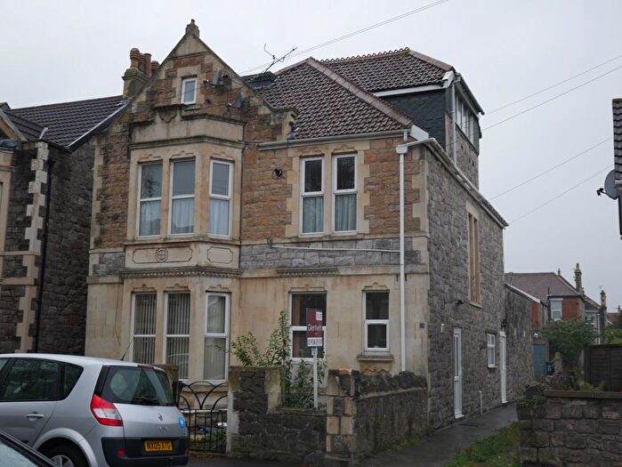 1 Bedroom Flat To Rent In Malvern Road, Weston - Super - Mare, BS23