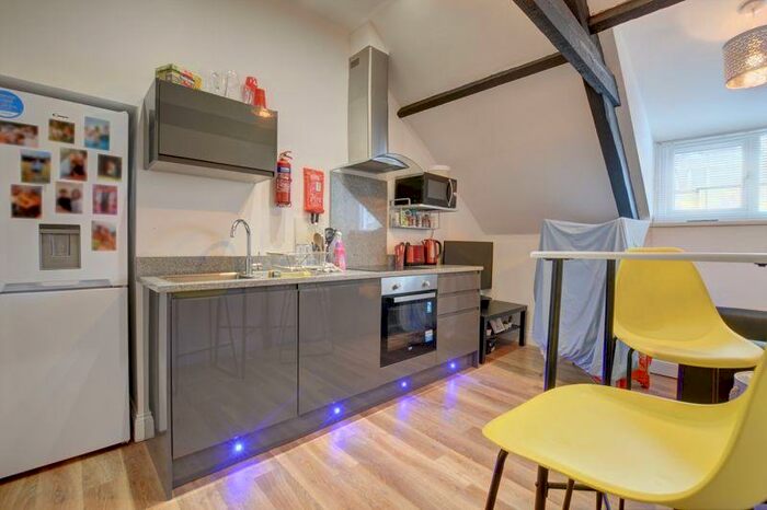 1 Bedroom Flat To Rent In Ridley Place, Newcastle Upon Tyne, NE1