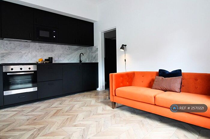 1 Bedroom Flat To Rent In Richmond Road, Crewe, CW1