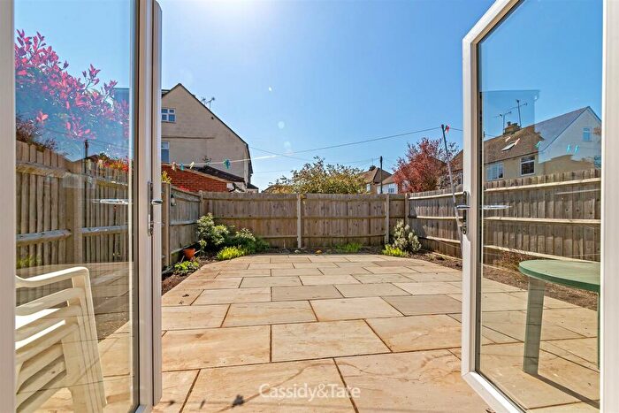 1 Bedroom Maisonette To Rent In B Campfield RoadSt AlbansHertfordshire, AL1