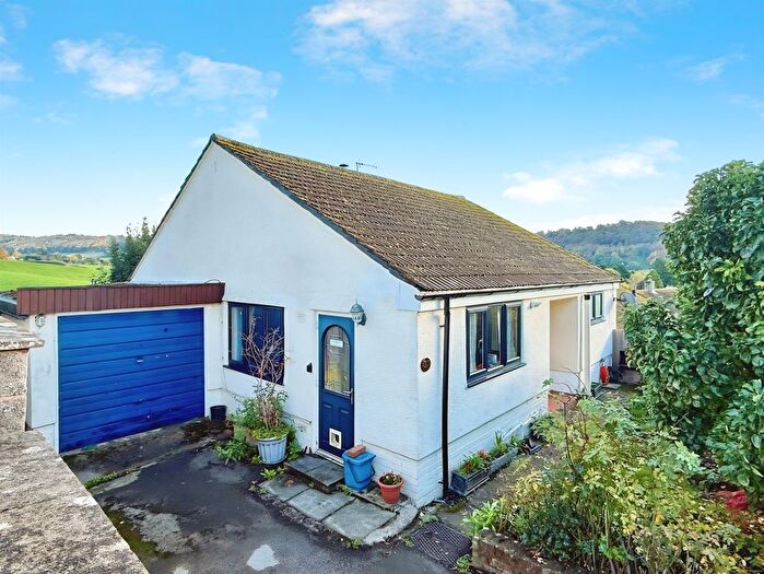 2 Bedroom Semi Detached Bungalow For Sale In Dixton Close, Monmouth, NP25