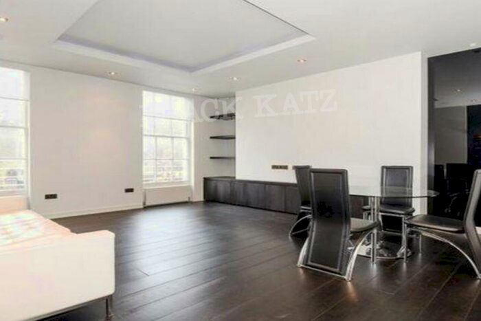 2 Bedroom Flat To Rent In Myddelton Square, London, EC1R