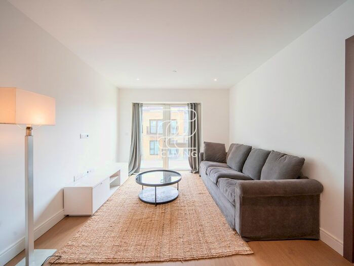 1 Bedroom Flat To Rent In Faulkner House, London, W6