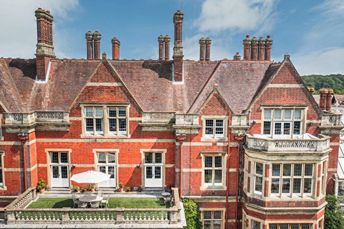 2 Bedroom Flat For Sale In Kirby Road, Trowse, Norwich, NR14