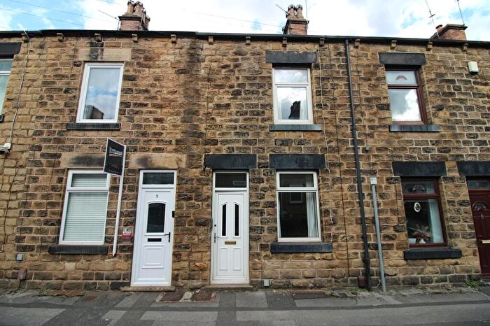 3 Bedroom Terraced House For Sale In Caxton Street, Barnsley, S70