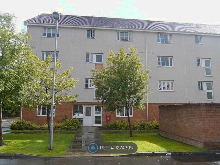 2 Bedroom Flat To Rent In Glenmore Place, Glasgow G42
