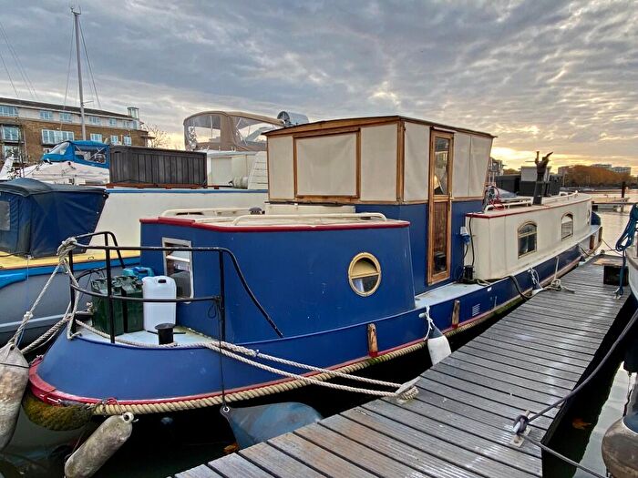 2 Bedroom House Boat For Sale In Rope Street, London, SE16
