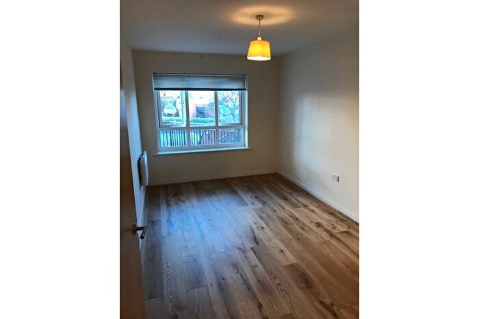 1 Bedroom Property To Rent In Omgea Court, The Gate Way, Watford, WD18