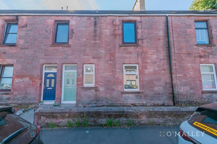 2 Bedroom Flat To Rent In Hill Street, Alloa, FK10