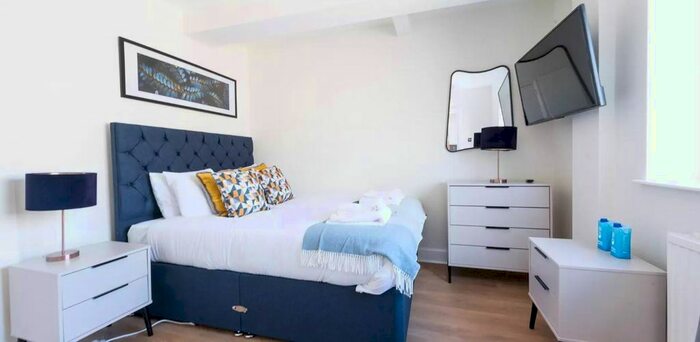 Studio To Rent In Chelsea Cloisters (), Sloane Avenue, London, SW3