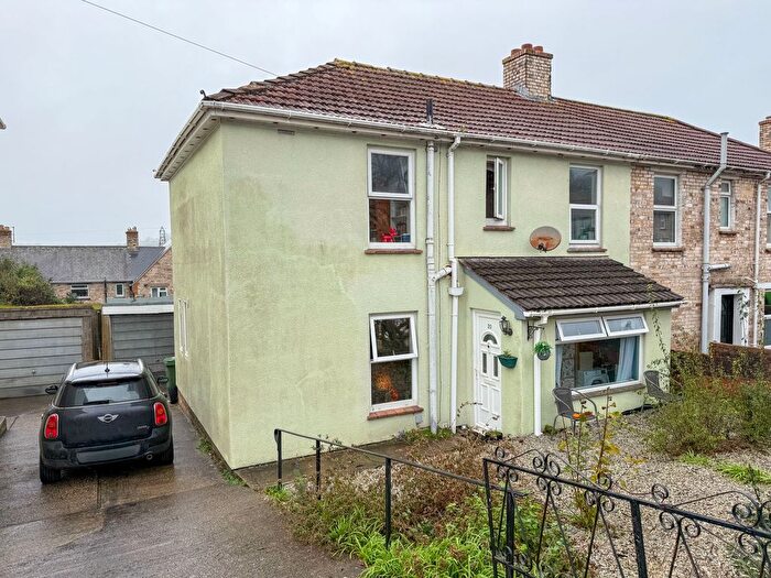 3 Bedroom Semi Detached House For Sale In Lime Tree Walk, Newton Abbot, TQ12