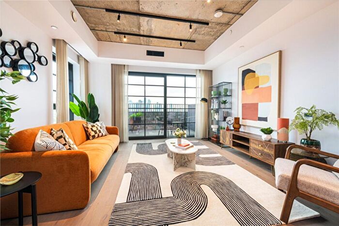 1 Bedroom Apartment For Sale In The Founding, Canada Water, London, SE16