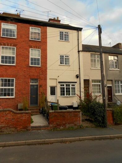 3 Bedroom Terraced House To Rent In Weir Road, Kibworth, Leicester LE8