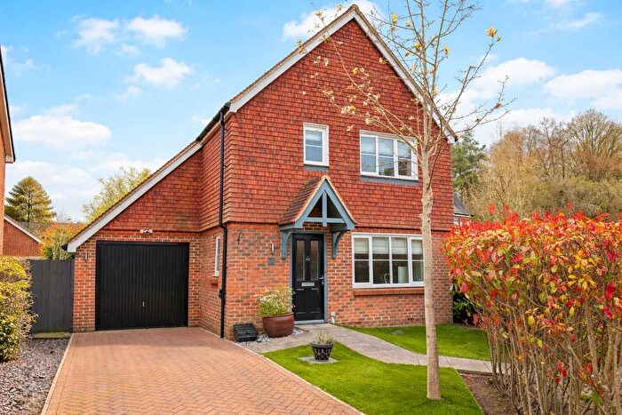 3 Bedroom Detached House For Sale In Old Common Way, Uckfield, TN22