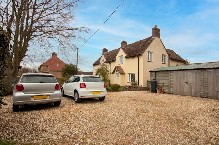 4 Bedroom Semi-Detached House For Sale In Kingston Lisle, Wantage, OX12