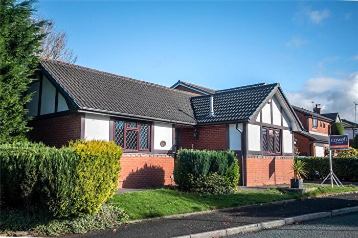 2 Bedroom Bungalow For Sale In Whittaker Lane, Norden, Rochdale, OL11