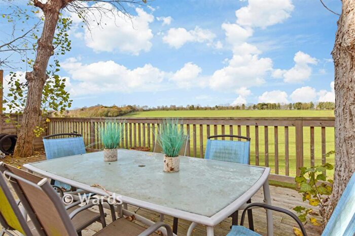 3 Bedroom Detached House For Sale In Heronden View, Eastry, Sandwich, Kent, CT13