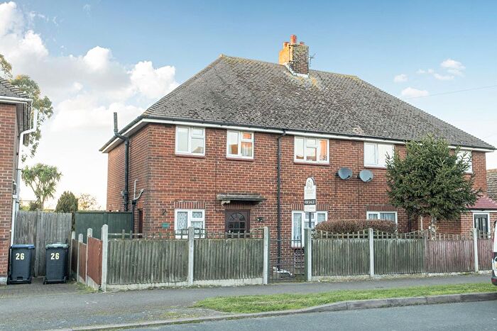 3 Bedroom Semi Detached House For Sale In The Avenue, Hersden, Canterbury, CT3