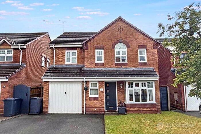 4 Bedroom Detached House For Sale In Shillingstone Drive, Heritage Park, Nuneaton, CV10
