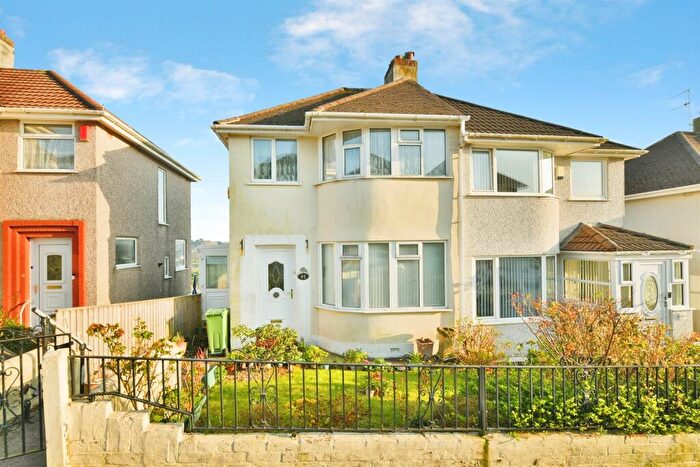 3 Bedroom Semi Detached House For Sale In Bridwell Road, Plymouth, PL5