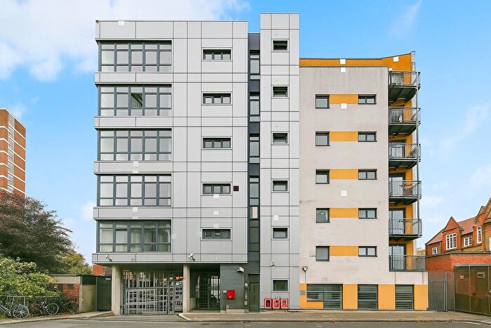 1 Bedroom Flat For Sale In Lant Street, Borough, SE1