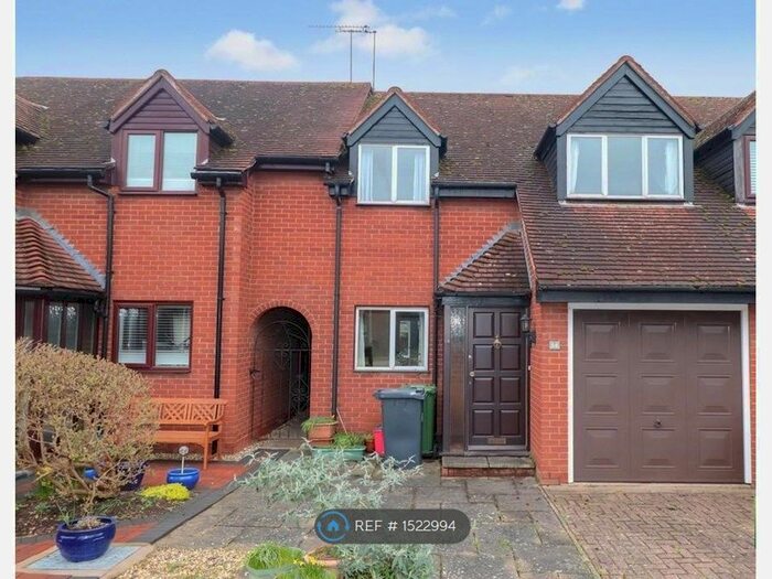 3 Bedroom Terraced House To Rent In Harger Court, Kenilworth, CV8