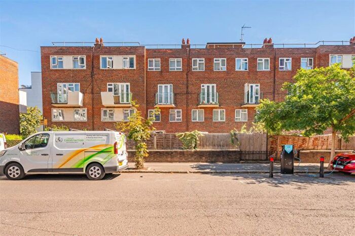 2 Bedroom Flat For Sale In Windsor Terrace, Hackney, N1