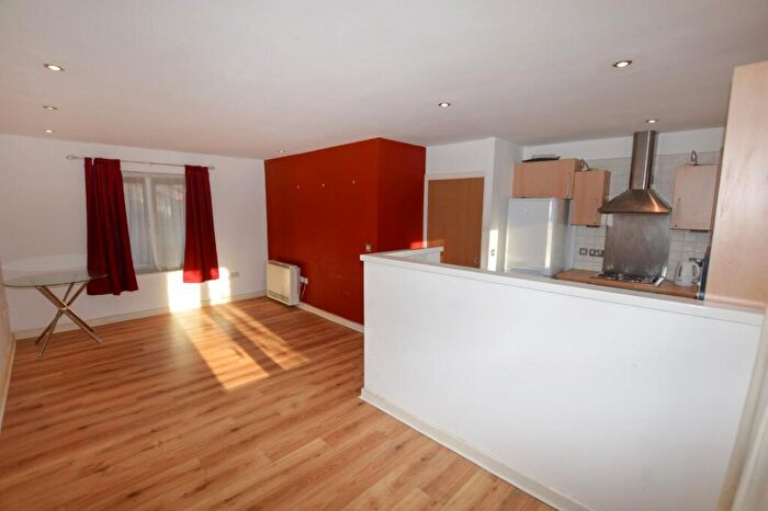 2 Bedroom Flat To Rent In Jackson Crescent, Hulme, Manchester, M15