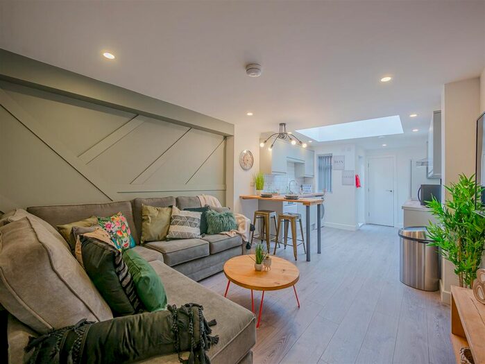 5 Bedroom Terraced House To Rent In Winchester Street, Hillfields, Coventry, CV1