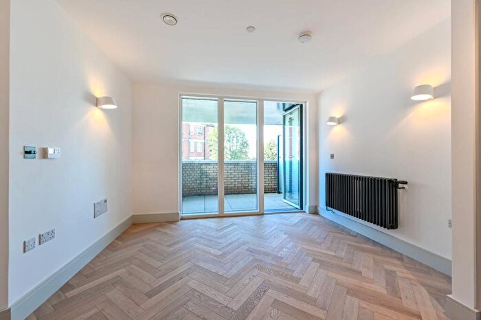 2 Bedroom Flat For Sale In Clifton Mansions, Willesden Green, NW2