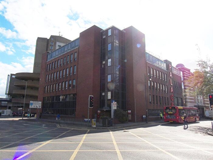 1 Bedroom Flat To Rent In Arliss Court, Clarendon Road, Watford, WD17