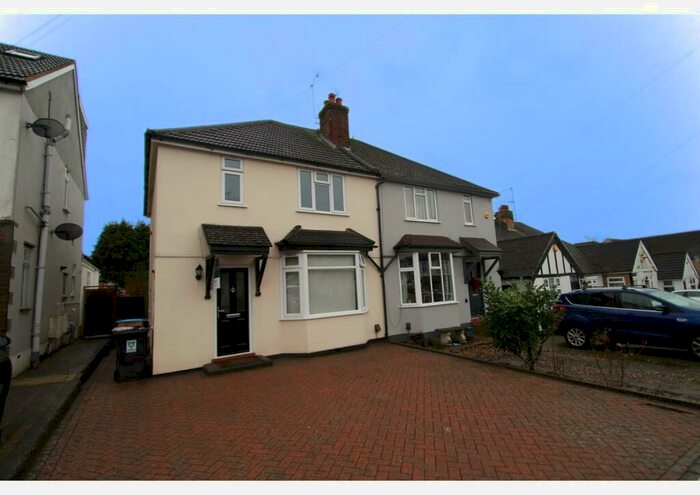 3 Bedroom House To Rent In Deaconsfield Road, Hemel Hempstead, HP3