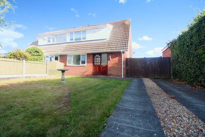 3 Bedroom Semi-Detached House For Sale In Rockfarm Close, Neston, CH64