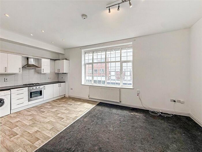 2 Bedroom Apartment To Rent In - Church Road, Burgess Hill, West Sussex, RH15