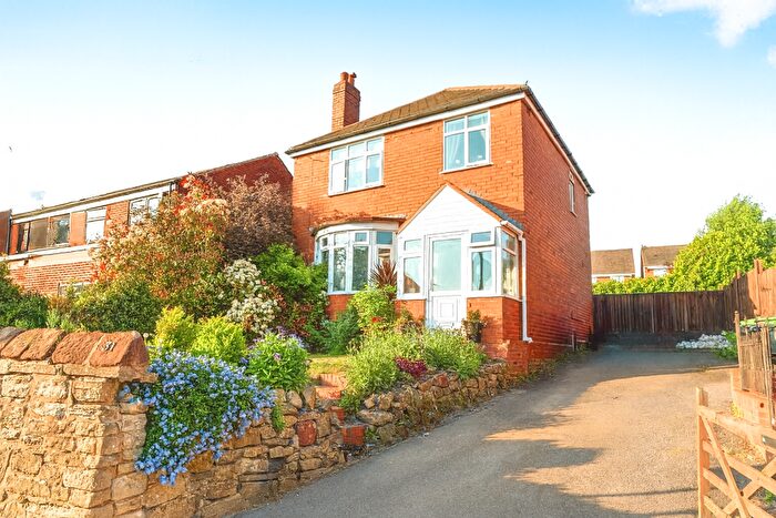 3 Bedroom Detached House For Sale In Lake Street, Dudley, DY3
