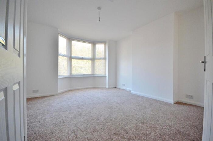 2 Bedroom Apartment To Rent In Cardiff Road, Luton, LU1