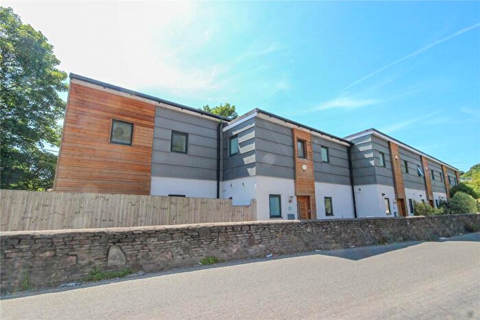 2 Bedroom End Of Terrace House To Rent In Riverside Place, Crews Hole Road, St. George, Bristol, BS5