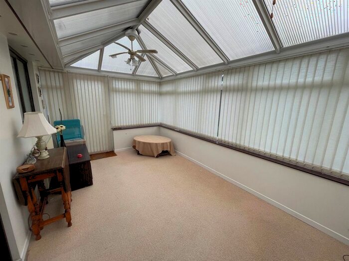 2 Bedroom Semi-Detached Bungalow For Sale In Broomy Close, Stourport-On-Severn, DY13