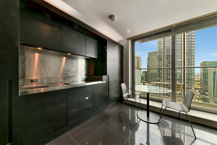Studio To Rent In East Tower, Pan Peninsula, Canary Wharf, E14